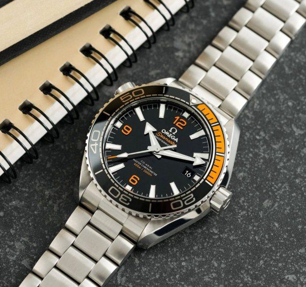 Omeg_a Seamaster Planet Ocean Quartz Japan