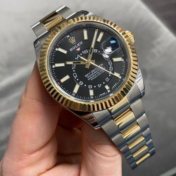 Rolex Sky Dweller