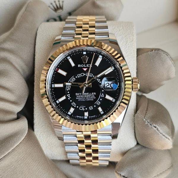Rolex Sky Dweller