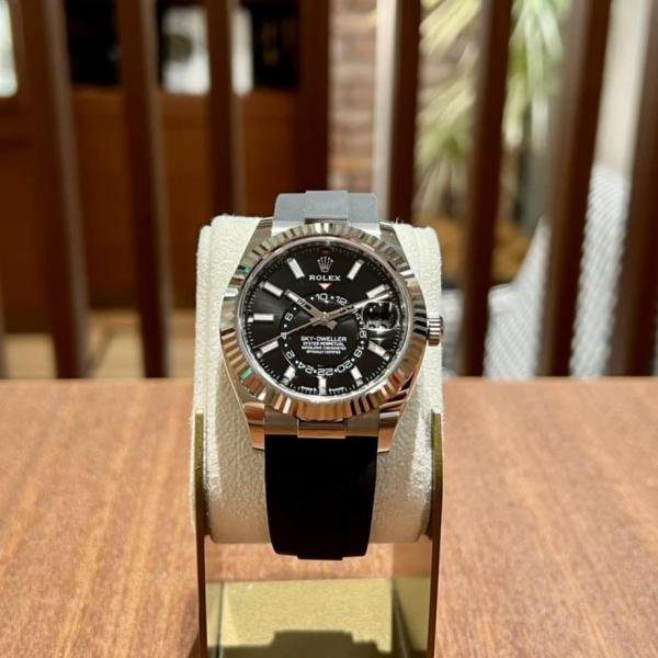 Rolex Sky Dweller - Image 6